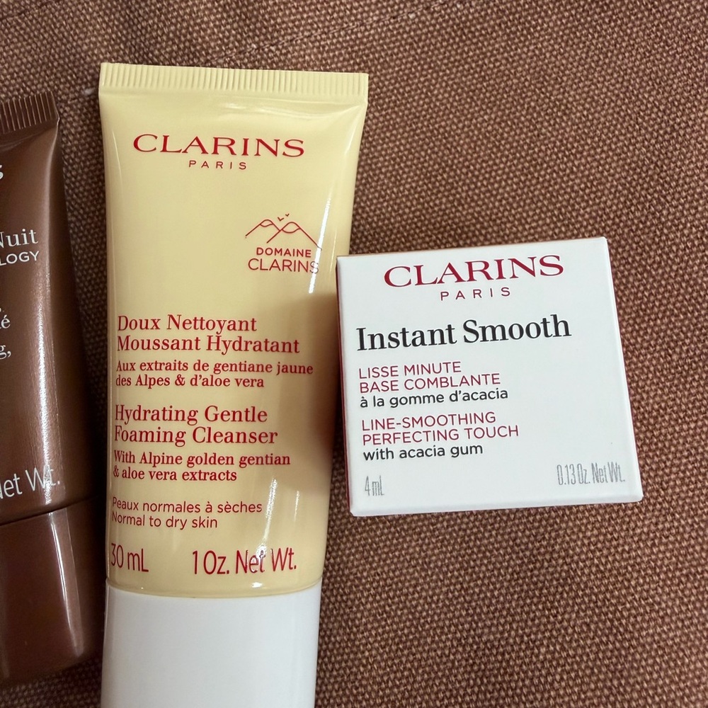 Clarins Women's Skincare Travel Set -with canvas tote bag - Picture 3 of 4